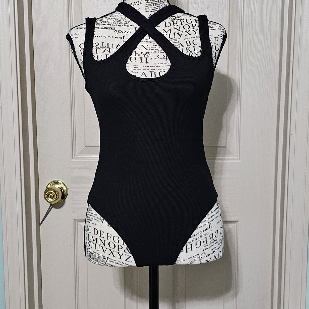Elegant Black Cross-Back Bodysuit